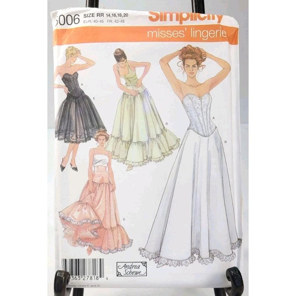 Simplicity 5006 Lingerie Corset Petticoat by Andrea Schewe ©2004 size 14-20 UC